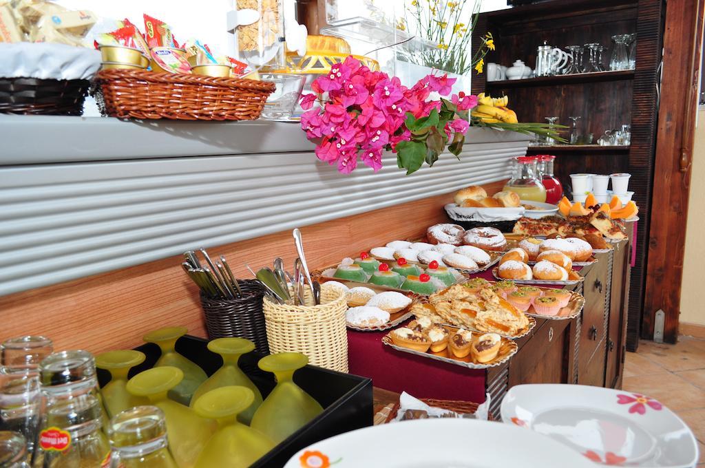Rooms And Breakfast Zefiro San Vito Lo Capo Bagian luar foto