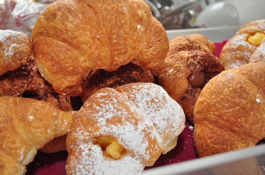 Rooms And Breakfast Zefiro San Vito Lo Capo Bagian luar foto