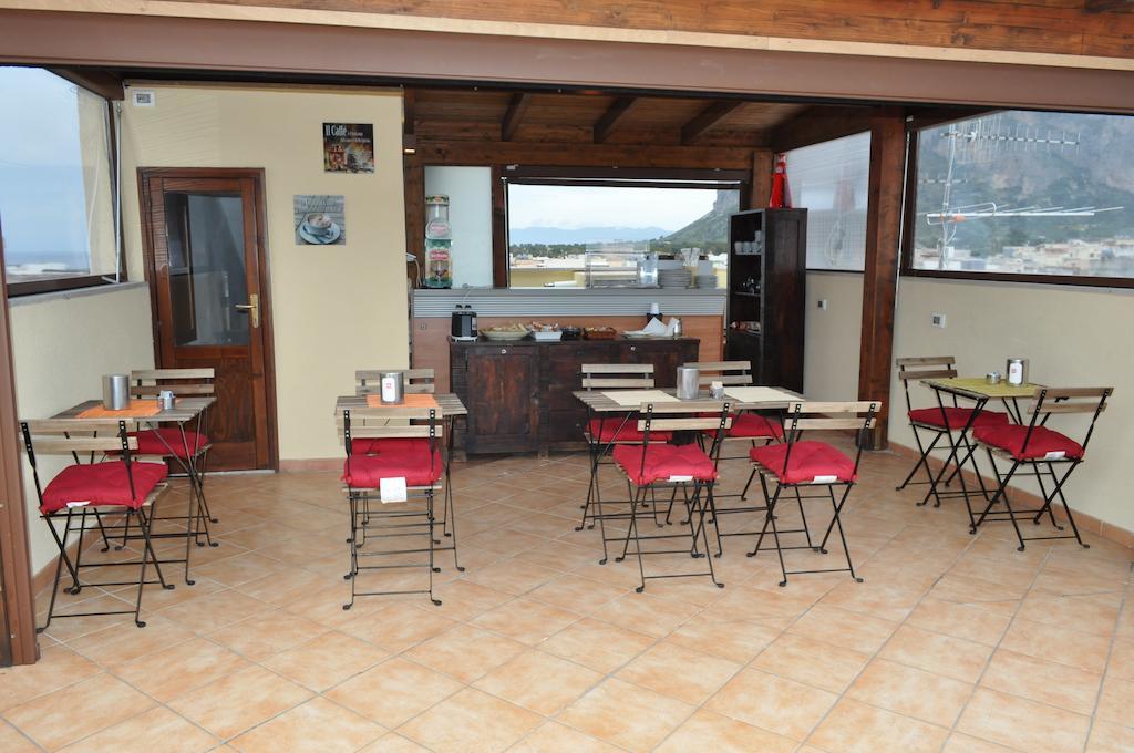 Rooms And Breakfast Zefiro San Vito Lo Capo Bagian luar foto