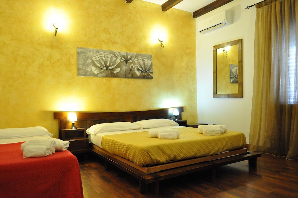 Rooms And Breakfast Zefiro San Vito Lo Capo Ruang foto