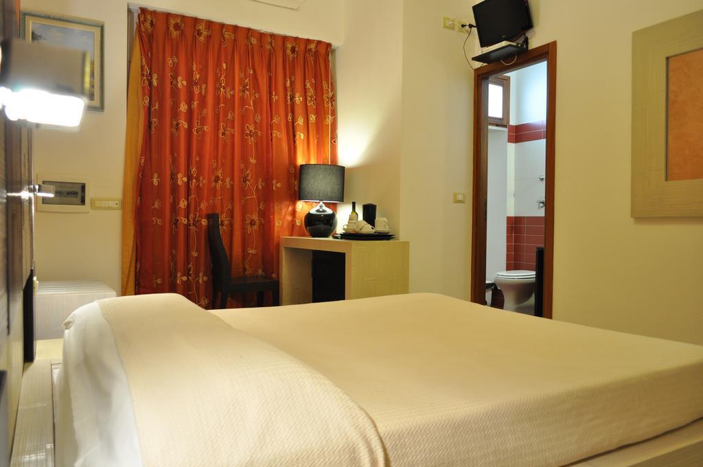 Rooms And Breakfast Zefiro San Vito Lo Capo Bagian luar foto