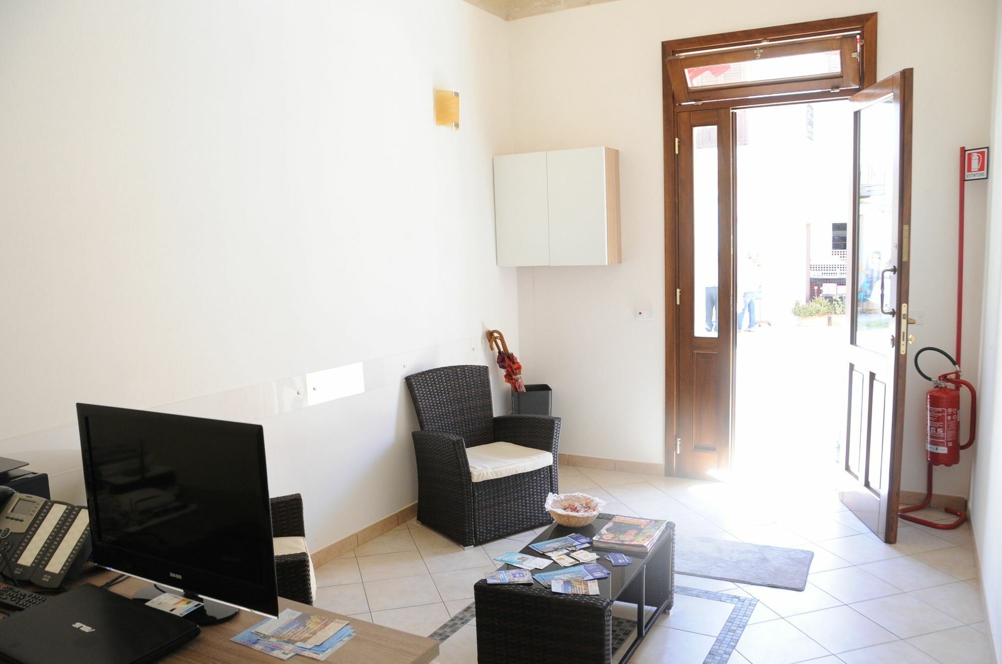 Rooms And Breakfast Zefiro San Vito Lo Capo Bagian luar foto